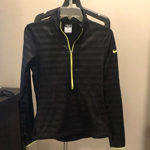 Nike Pro Hyperwarm Halfzip